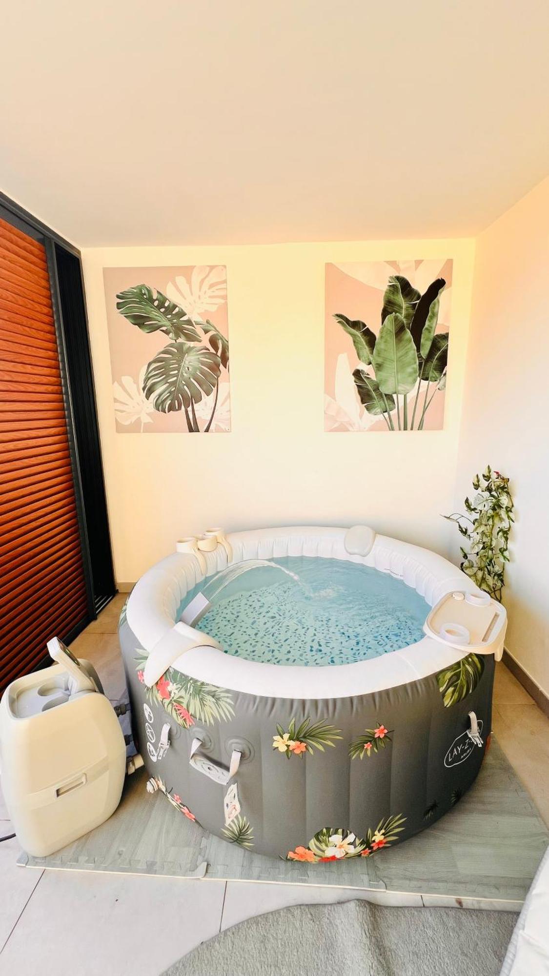 Le Reve Bleu Grand Anse Apartment Petite-Ile Exterior photo